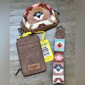 Wrangler Sherpa Southwest Print Dual Pouch Wristlets zip top,cards,key